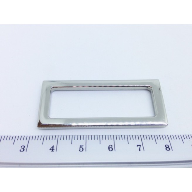 Рамка НІКЕЛЬ 40x14x3 мм плоска